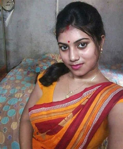 desi sex photo bhabhi|Desi Bhabhi Porn Pics: Nude Women in Free Sex Photos